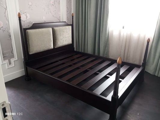 Finial Four-Poster Bed